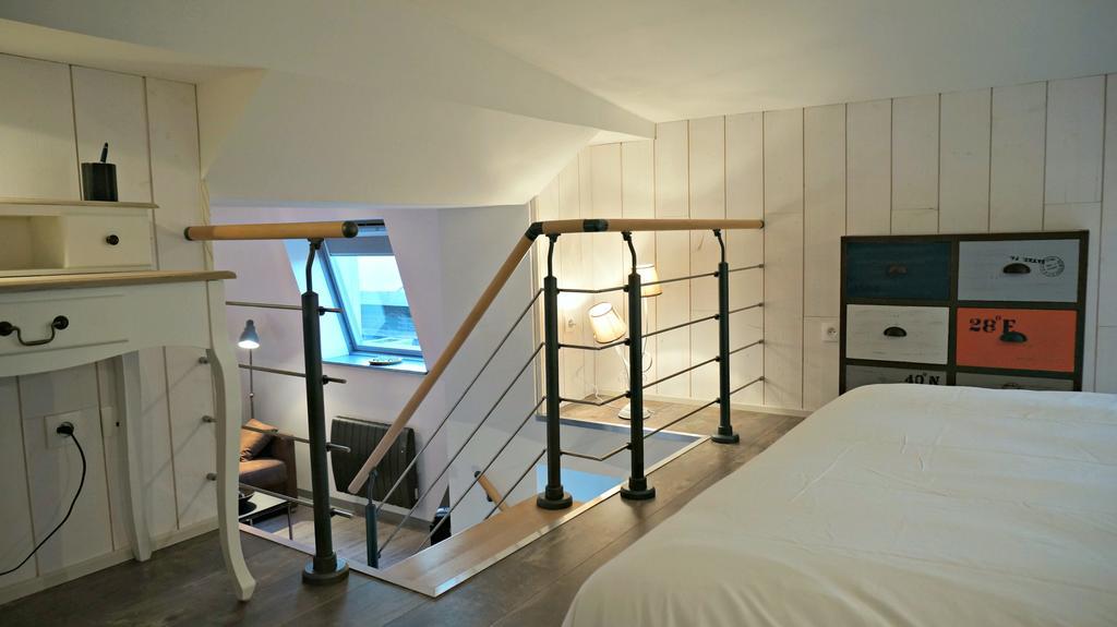 Little Suite - Nathan Lille Phòng bức ảnh