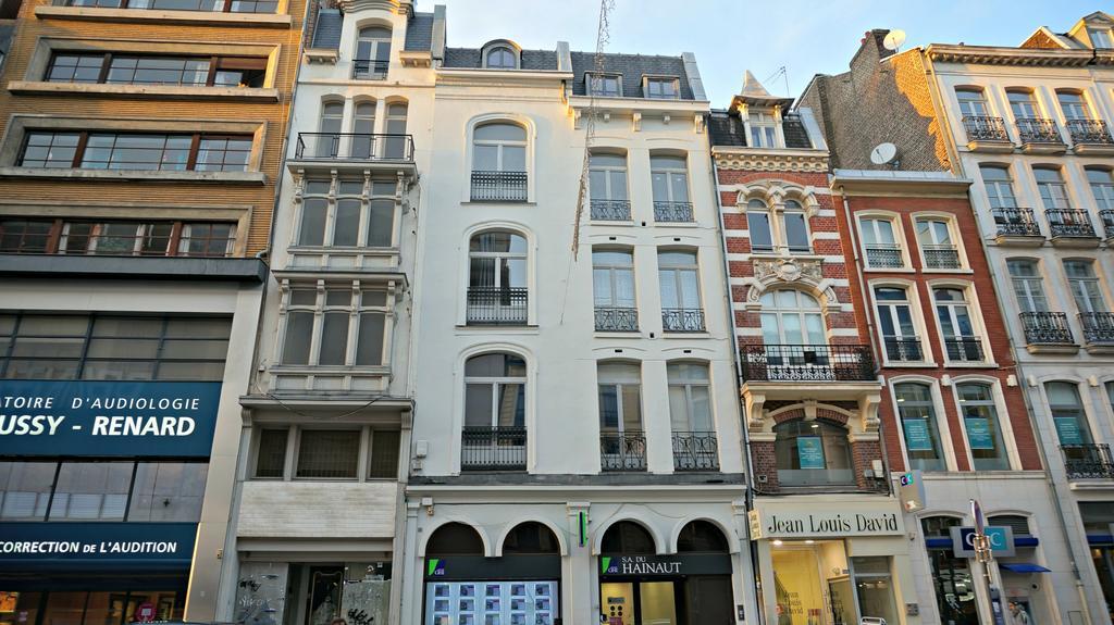 Little Suite - Nathan Lille Phòng bức ảnh